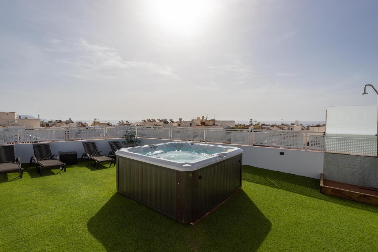Terraza Mar Y Montana Nerja Exterior foto